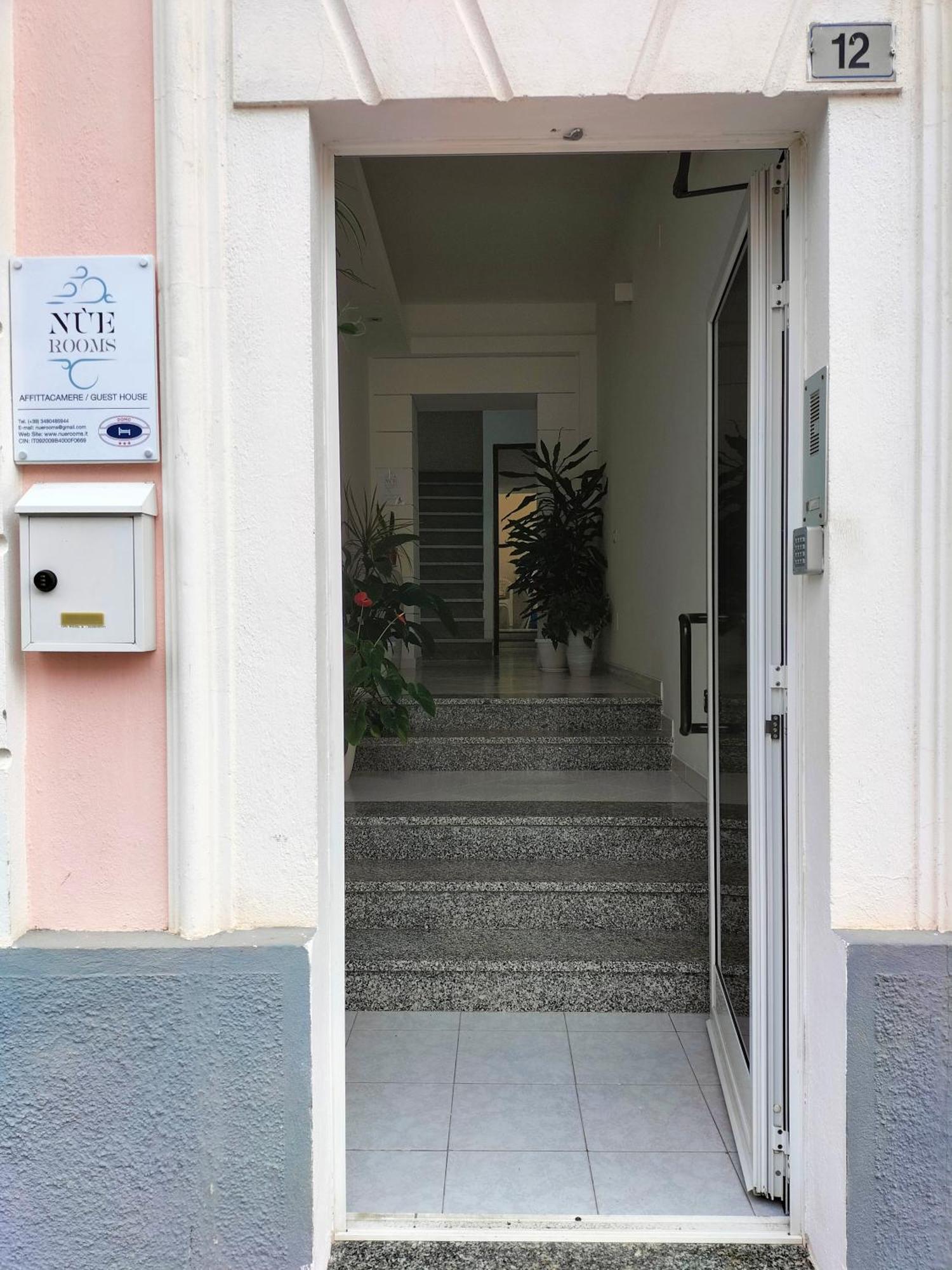 Nue Rooms Cagliari Exterior photo